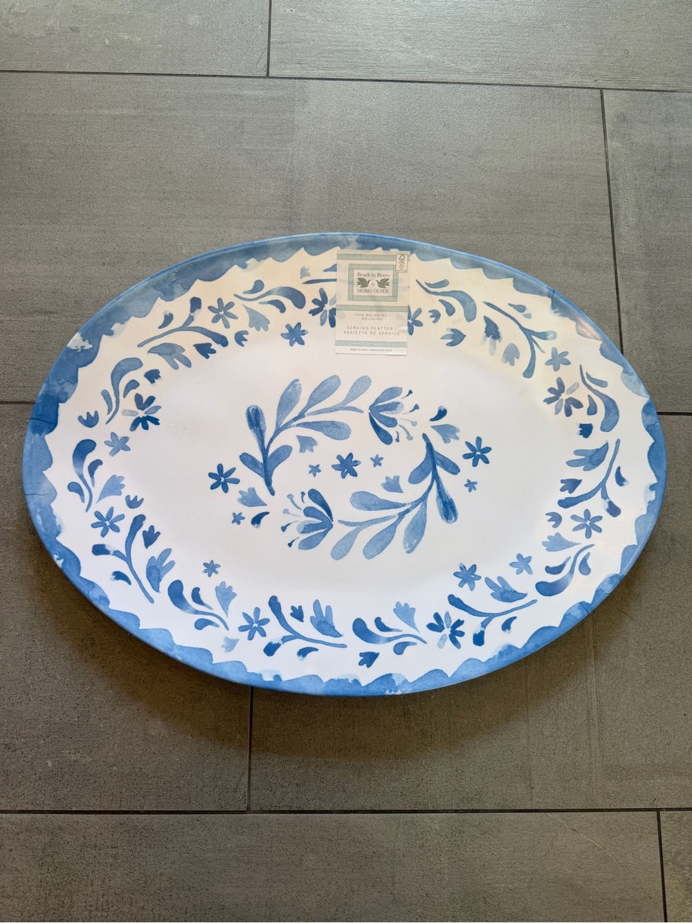 NWT Blue Floral Oval Serving Platter in melamine so perfect for indoors or out!